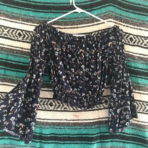 LF off the shoulder cropped blouse